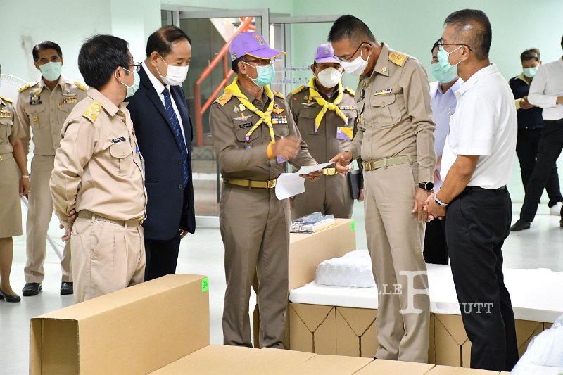 20210426-Governor inspects field hospitals-035.JPG